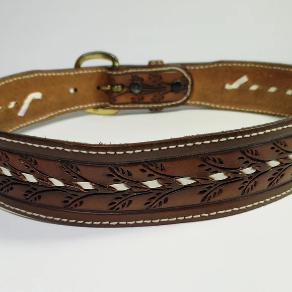 Vintage Tooled Leather Western Cowboy Belt - Picture 4 of 7